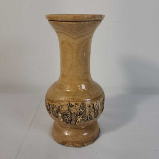 WOOD VASE