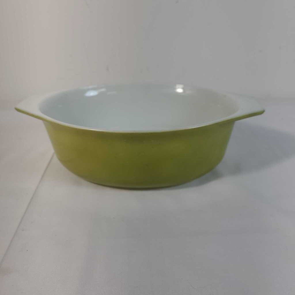 VTG PYREX AVOCADO GREEN 1.5 Q