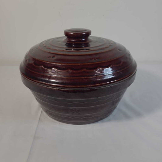 MARCREST DAISY DOT LIDDED CASSEROLE DISH