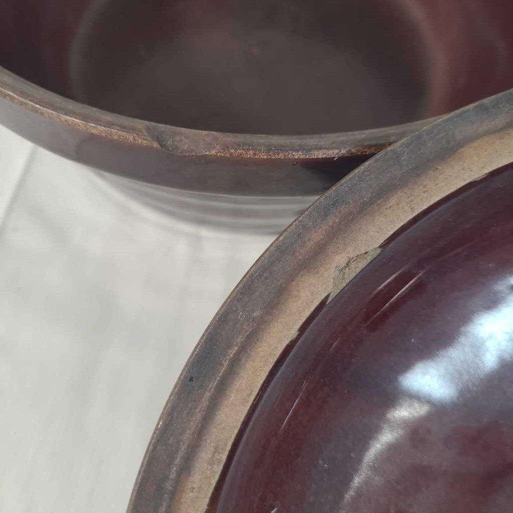 MARCREST DAISY DOT LIDDED CASSEROLE DISH