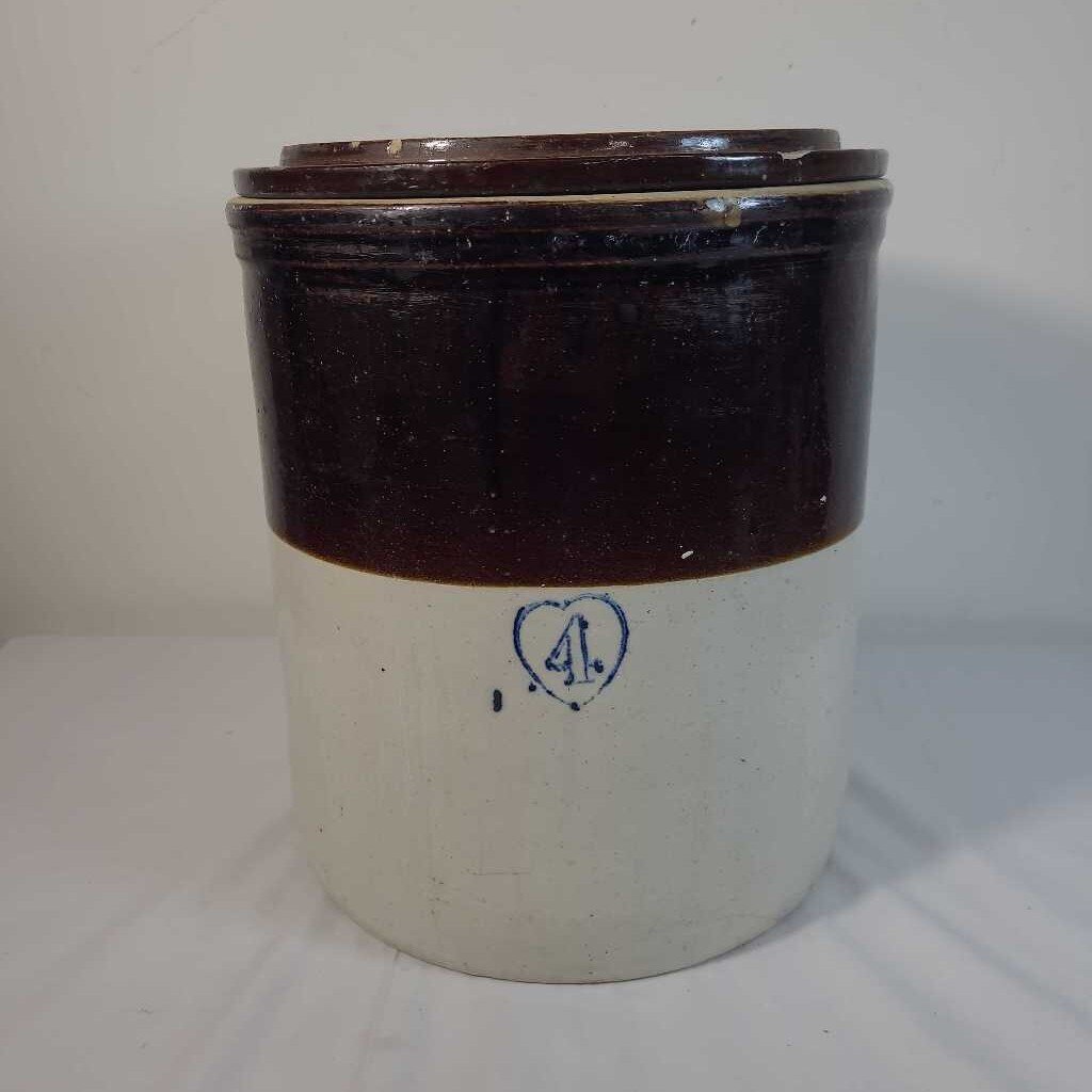 STONEWARE 4 GALLON CROCK W/LID
