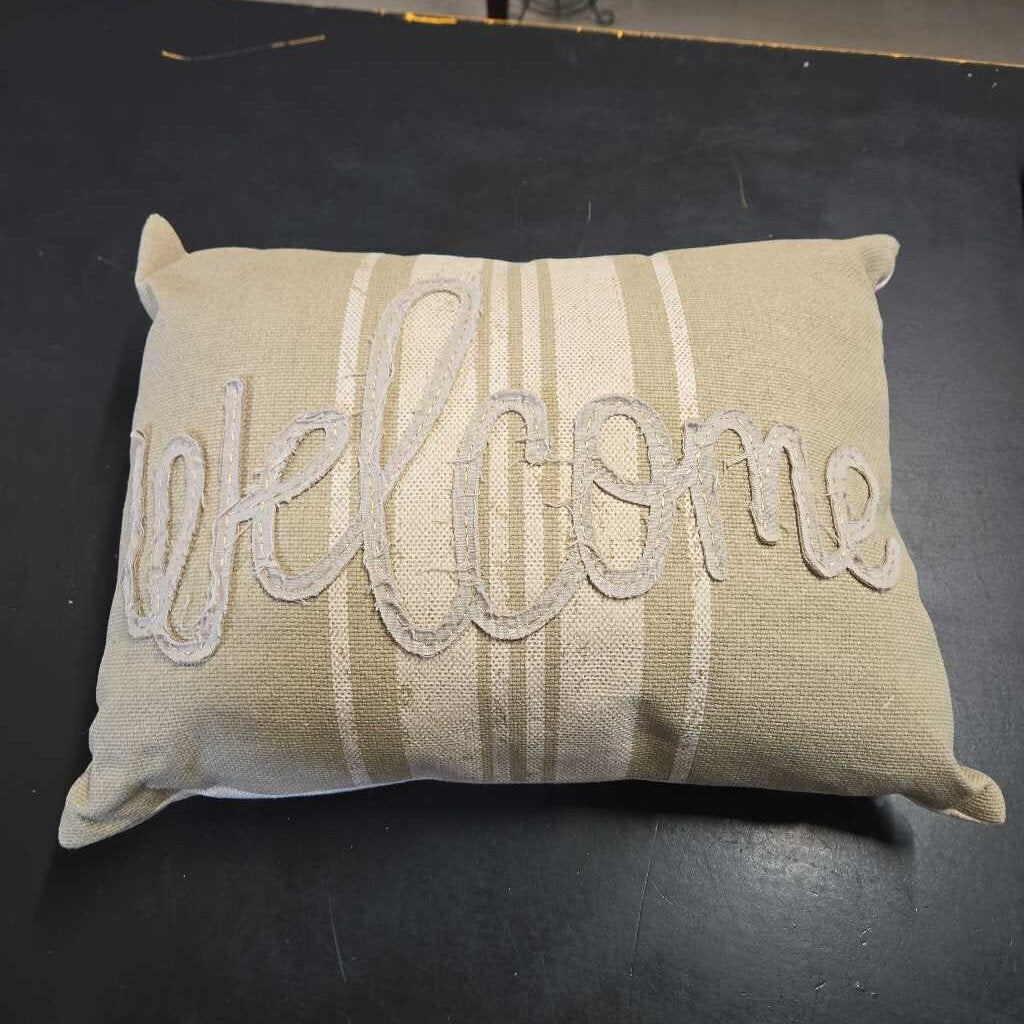 WELCOME LUMBAR PILLOW
