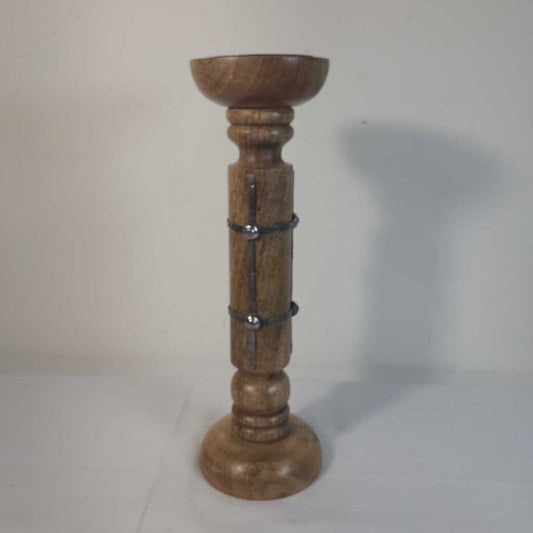 WOOD/ SILVER ACCENTS