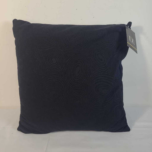 BLACK PILLOW