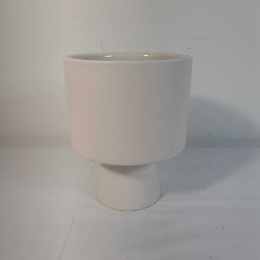 CREAM PLANTER