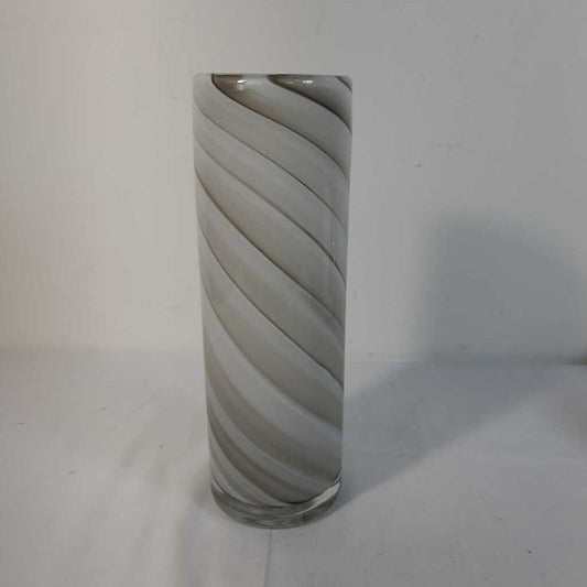 TWO TONE HAND BLOWN GLASS VASE