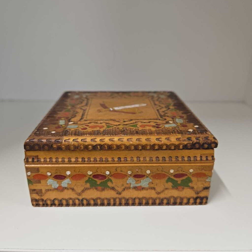 VINTAGE HAND-PAINTED CIGARETTE BOX