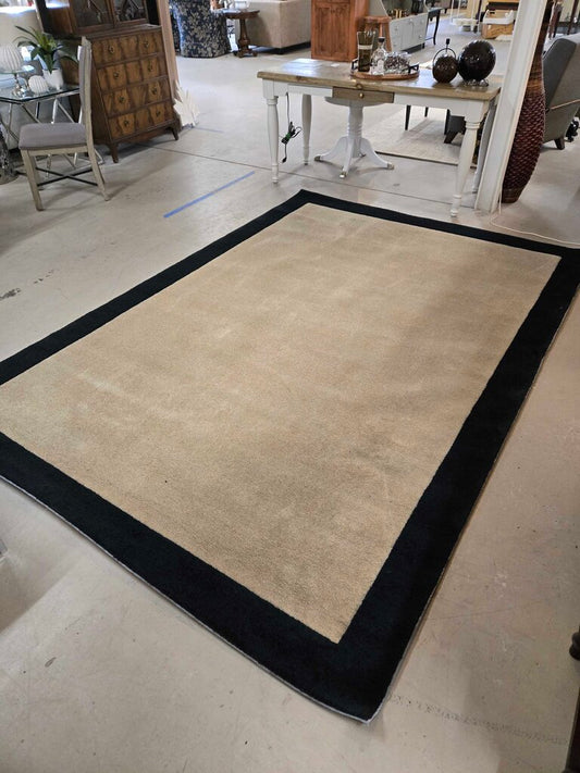 BLACK & BEIGE AREA RUG