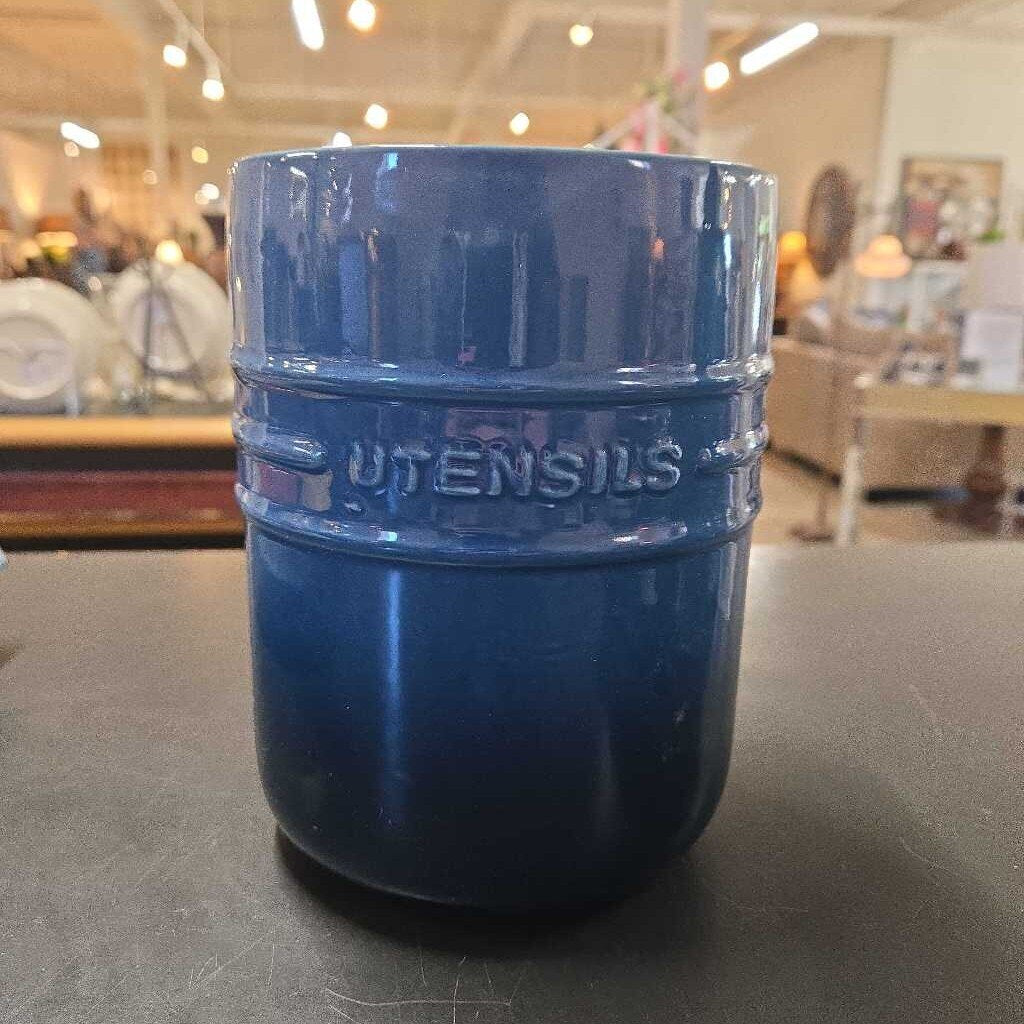 BLUE UTENSILS JAR