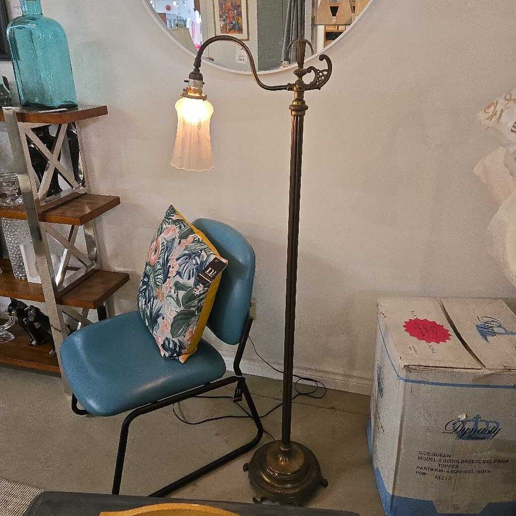ANTIQUE BRASS & GLASS FLOOR LAMP