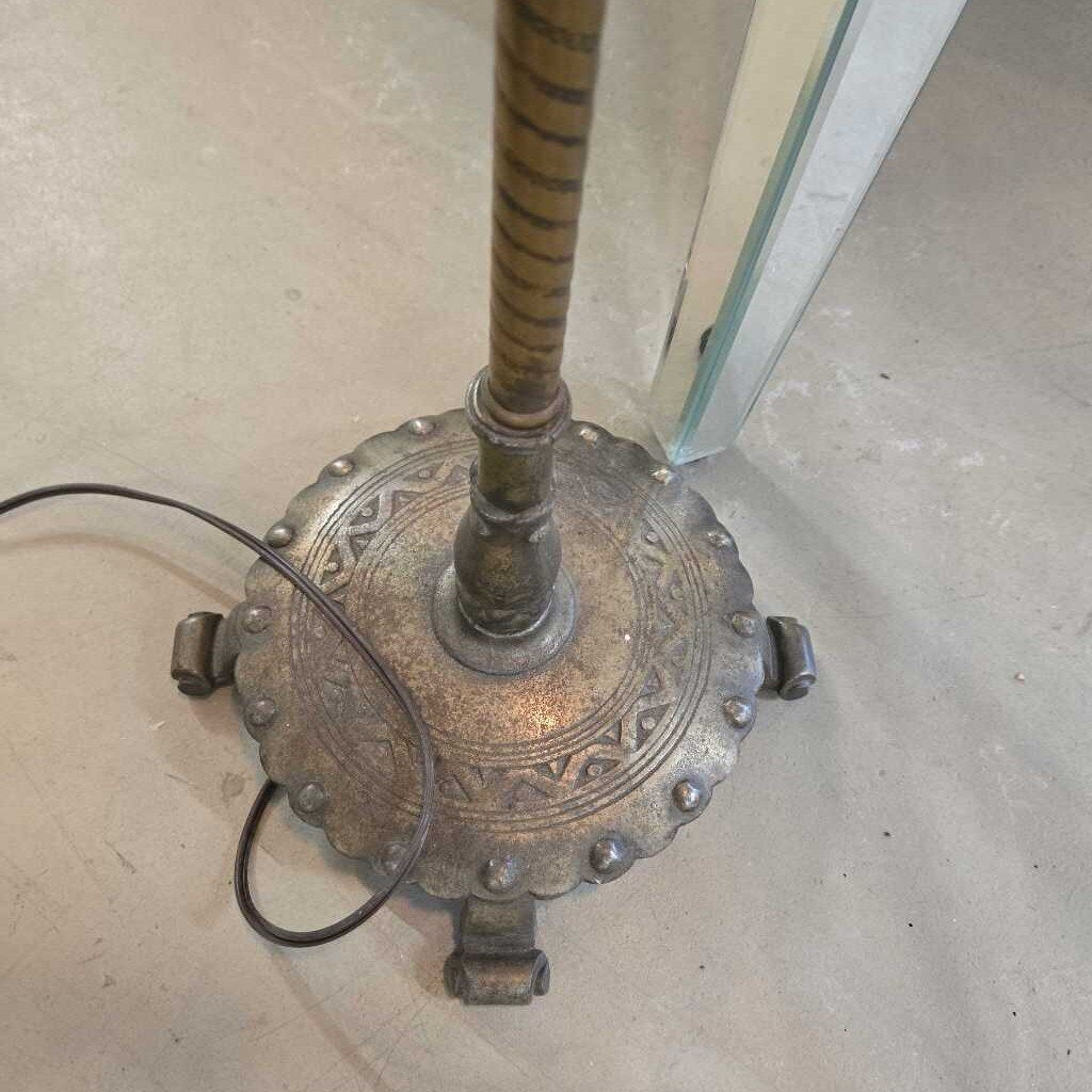 ANTIQUE BRASS & MILK GLASS FLOOR LAMP