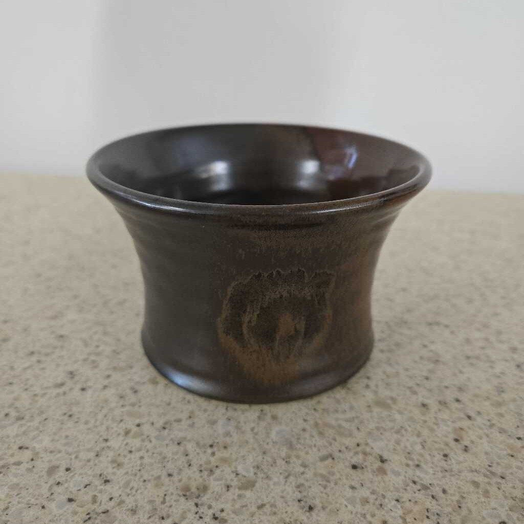 PAVLO POTTERY DIP BOWL