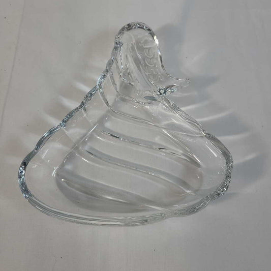 CRYSTAL HERSEY'S KISS CANDRY DISH