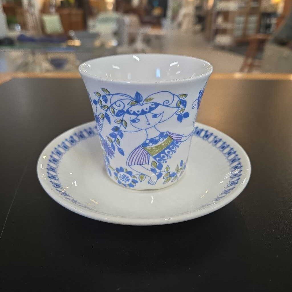 FIGGJO TURI LOTTE DEMI TASSE & SAUCERS