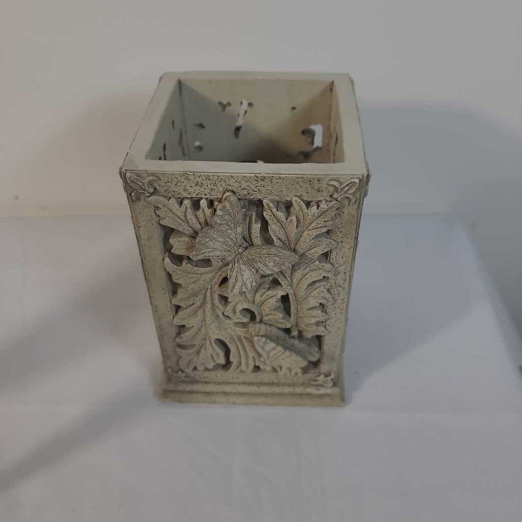 BUTTERFLY VOTIVE HOLDER