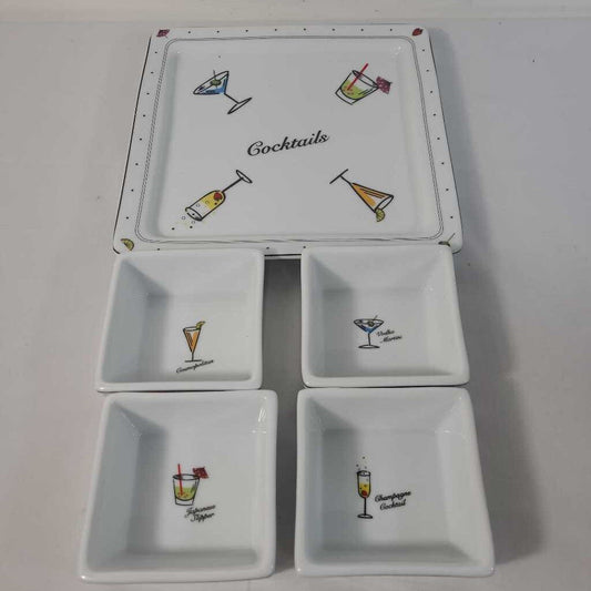 MAYFAIR & JACKSON SERVING PLATE W/4 DISHES