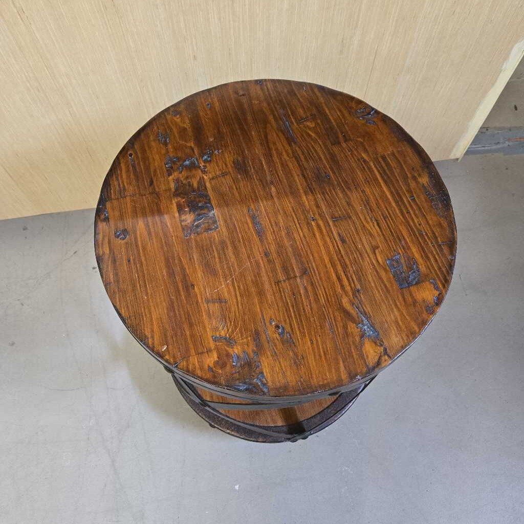 WOOD & METAL 20.25" ROUND ACCENT TABLE