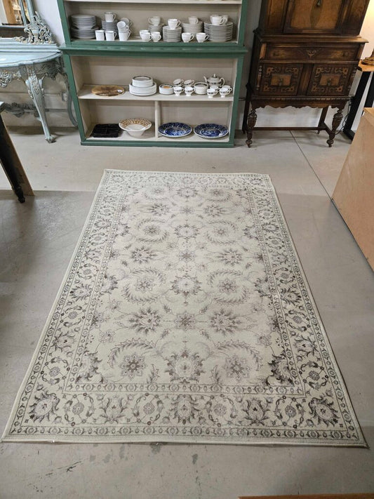 62.5" X 93.5" AREA RUG