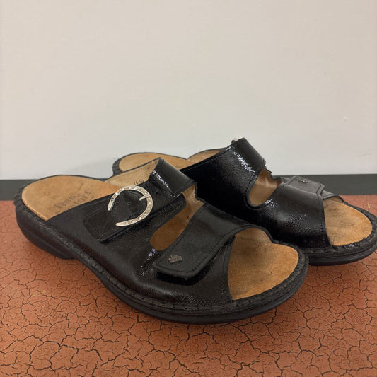 FINN COMFORT SANDALS
