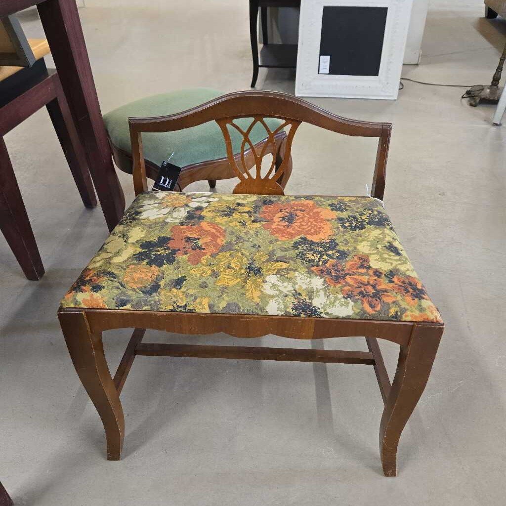 VTG FLORAL BENCH