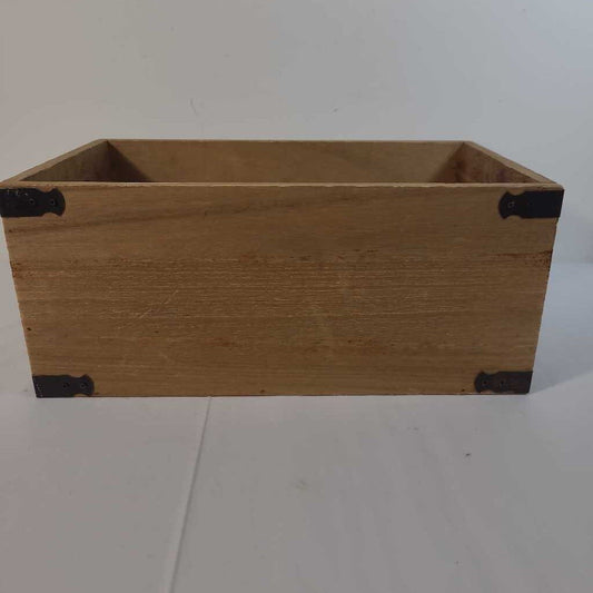 WOODEN BOX