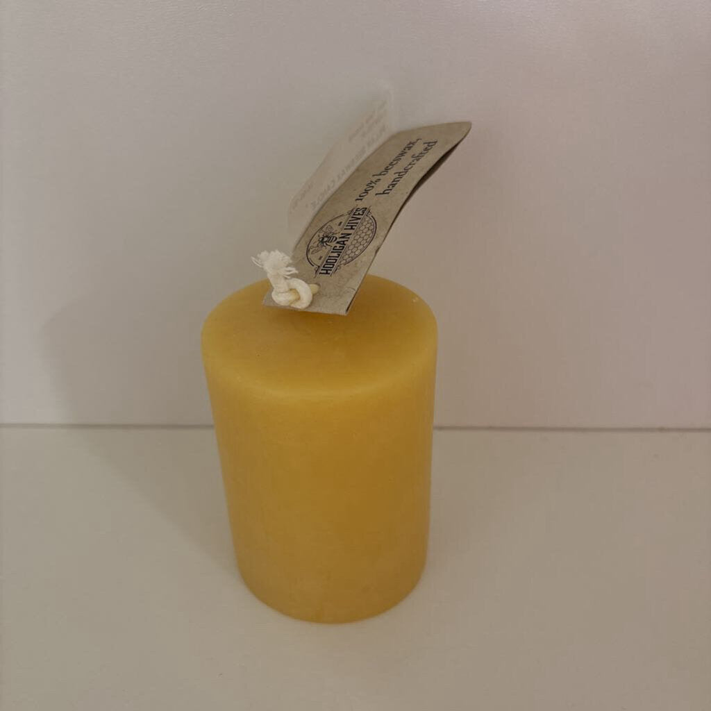 PILLAR BEESWAX CANDLE