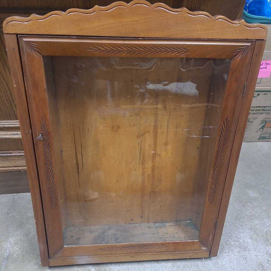 ANTIQUE WOODEN WALL CURIO