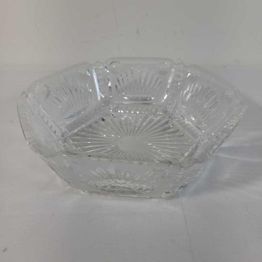 GLASS BOWL