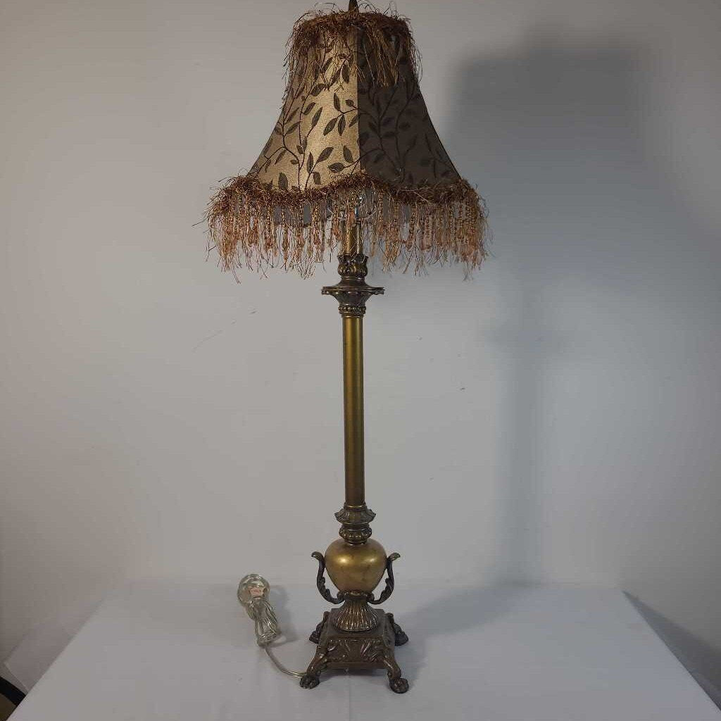 GOLD BUFFET LAMP W/VINE SHADE