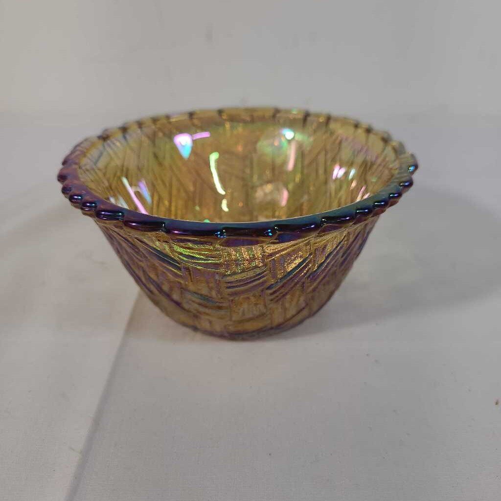 VTG MARIGOLD BASKET WEAVE CARNIVAL GLASS