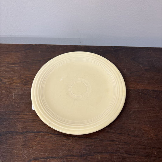FIESTAWARE IVORY SAUCER 1930'3-1950'S