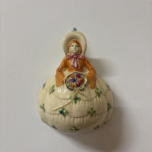 SOUTHERN BELLE CERAMIC STRING HOLDER FOR WALL 1940-1950'S