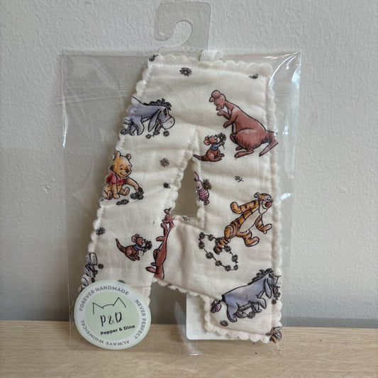 BANNER LETTER - "A" WINNIE THE POOH