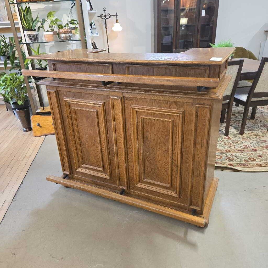 OAK BAR W/ FOOT RAIL