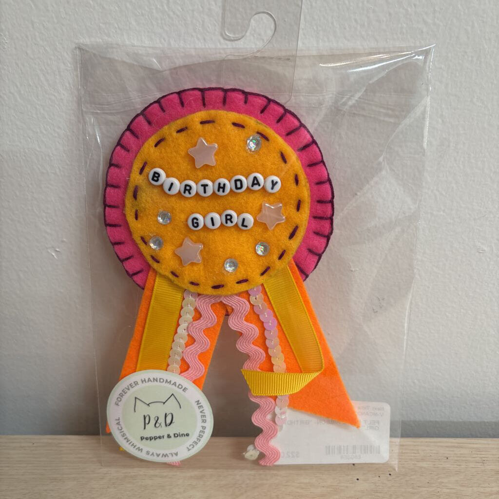 FELT PRIZE RIBBON- "BIRTHDAY GIRL"