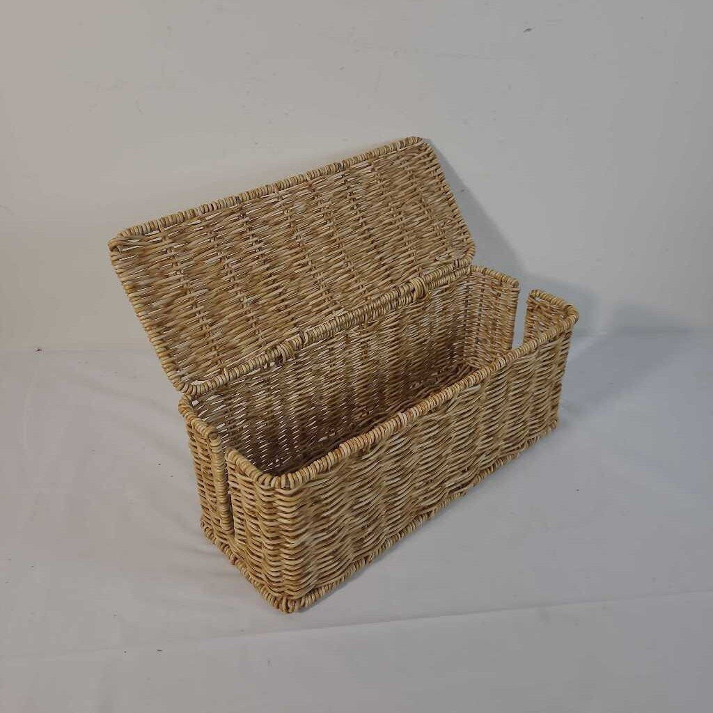 LIDDED RATTAN CORD BASKET