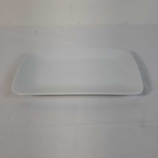 WHITE PORCELAIN PLATE