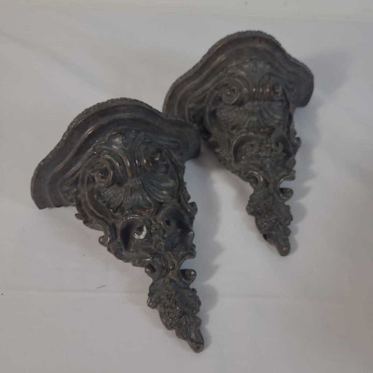 PR CARVED WALL SHELVES
