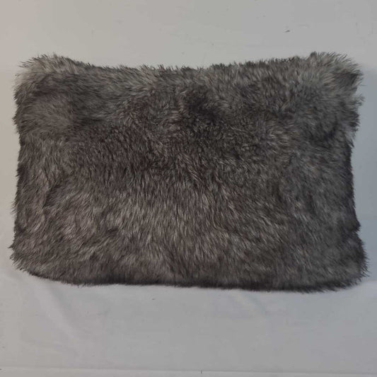 FAUX FUR LUMBAR PILLOW