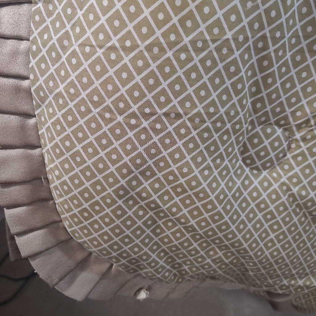 6PC QUEEN BEDDING SET