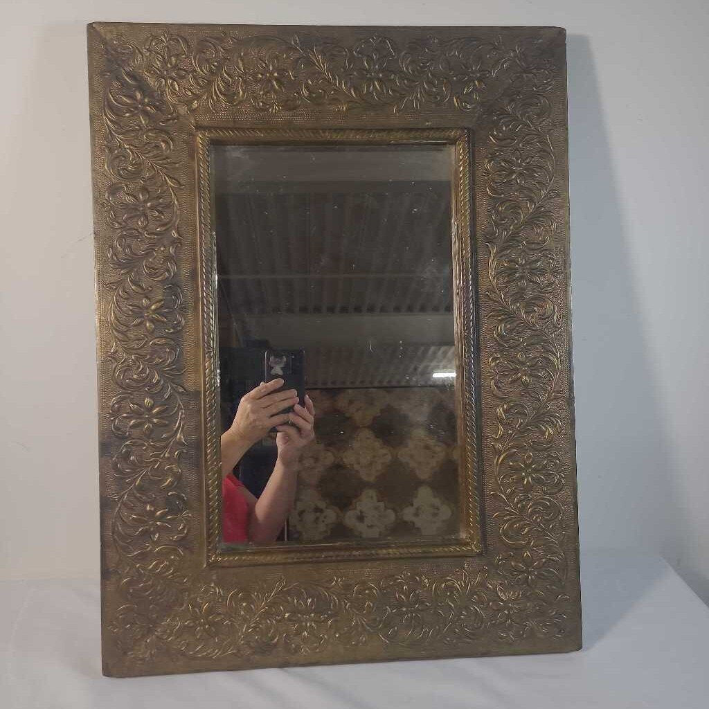GOLD TIN MIRROR