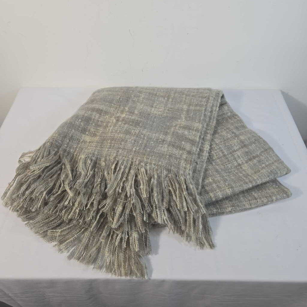 POTTERY BARN PLAID THROW