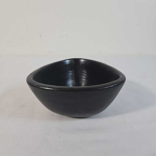 TRIANGULAR DECORATIVE DISH