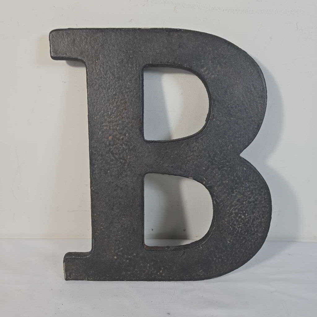 GREY B WALL HANGING