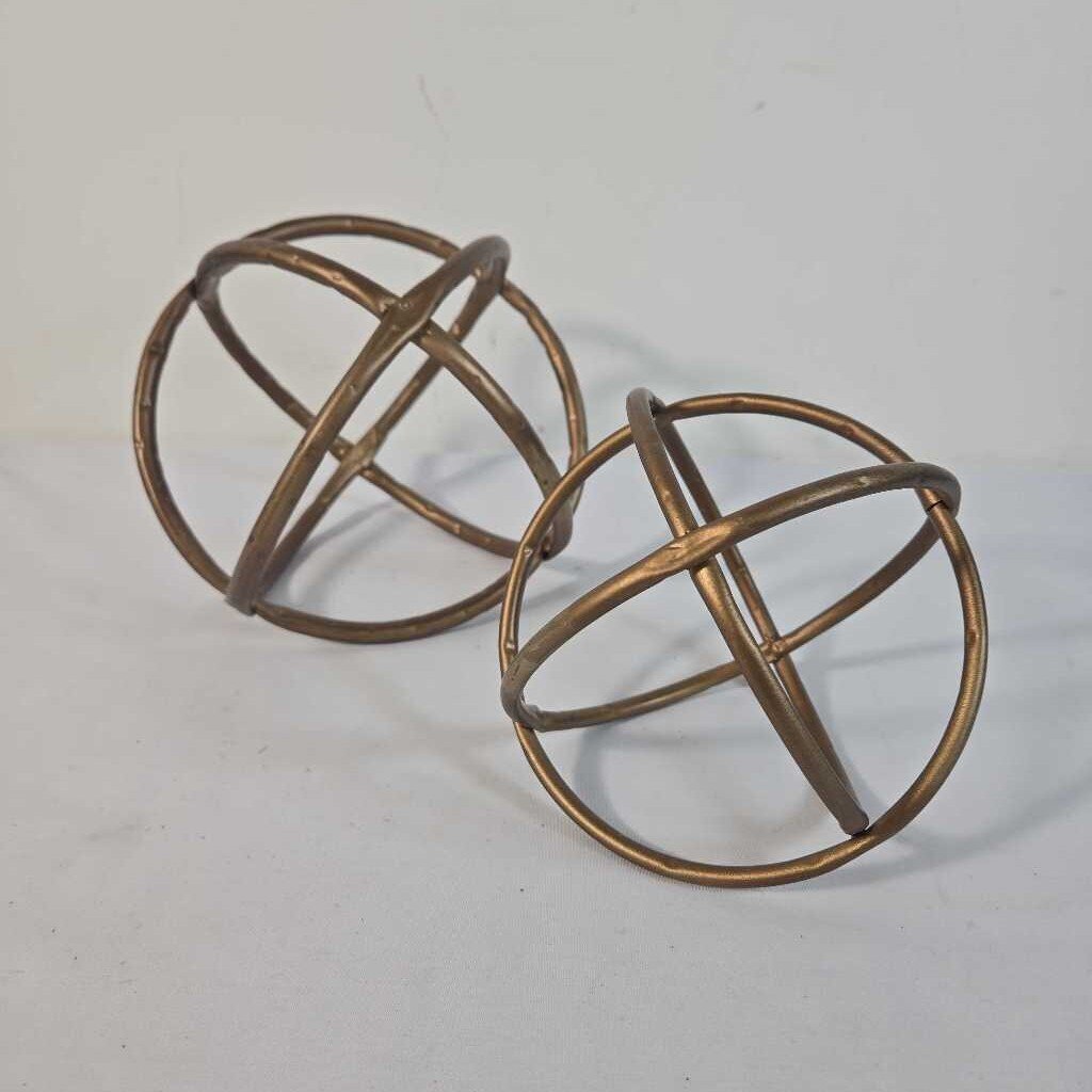 PR GOLD METAL SPHERES
