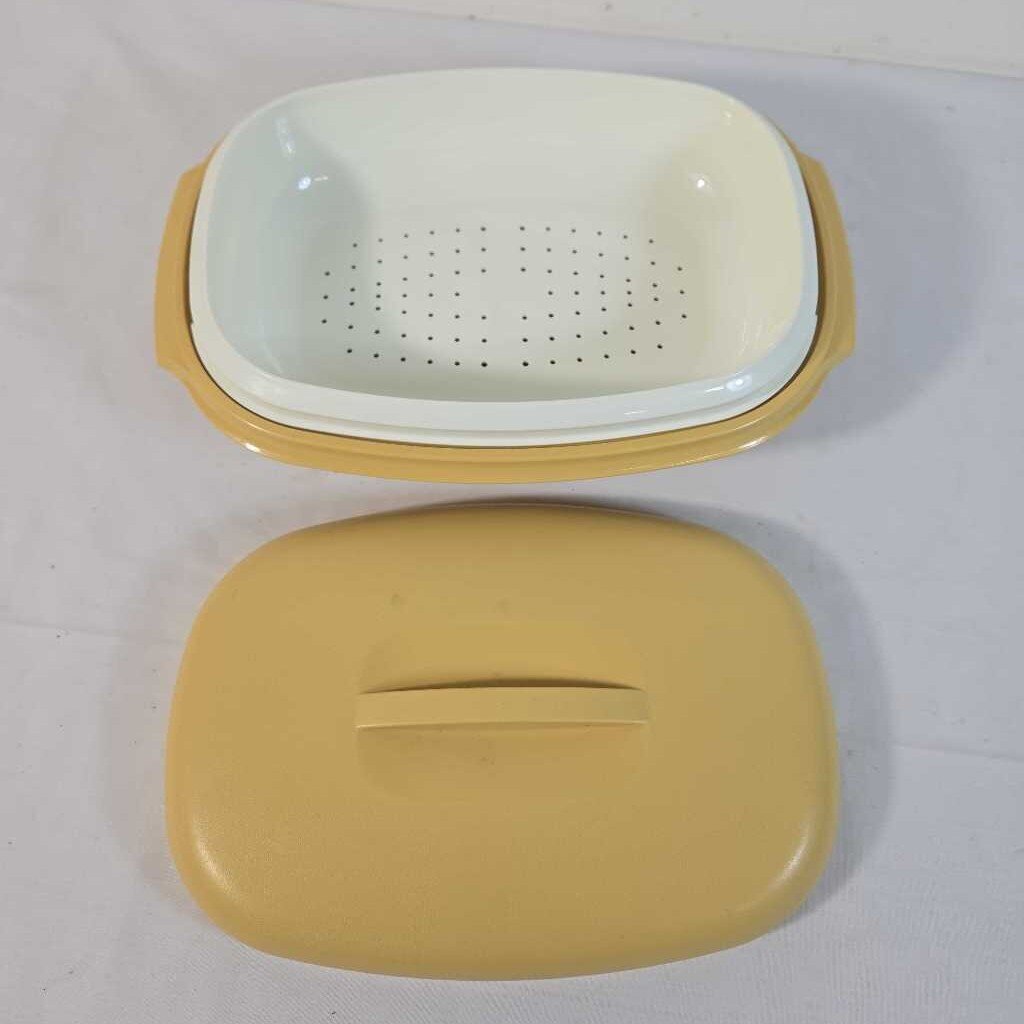 VTG TUPPERWARE VEGGIE STEAMER