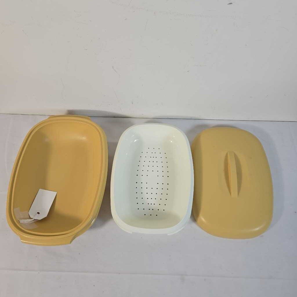 VTG TUPPERWARE VEGGIE STEAMER