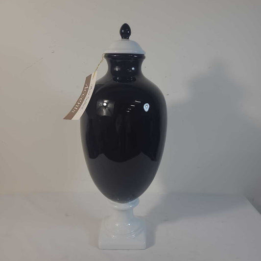 BLACK/ WHITE CHAMPION JAR