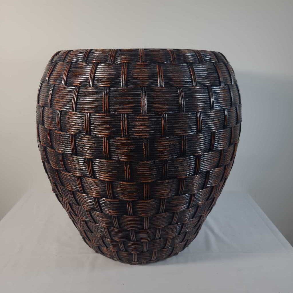 PIER 1 RATTAN ACCENT TABLE