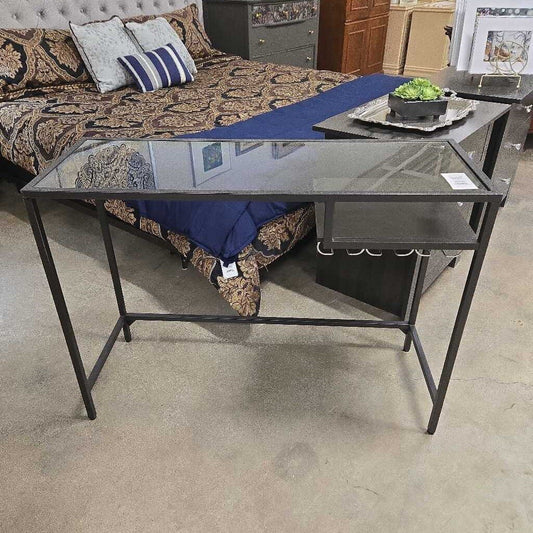 METAL/GLASS DESK